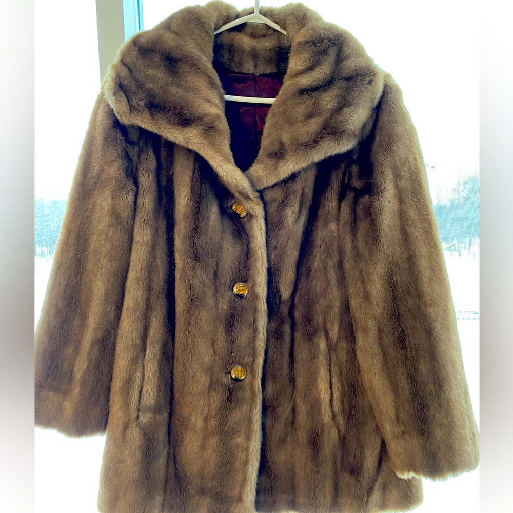 1980’s Brown Faux Fur Jacket. Great condition.